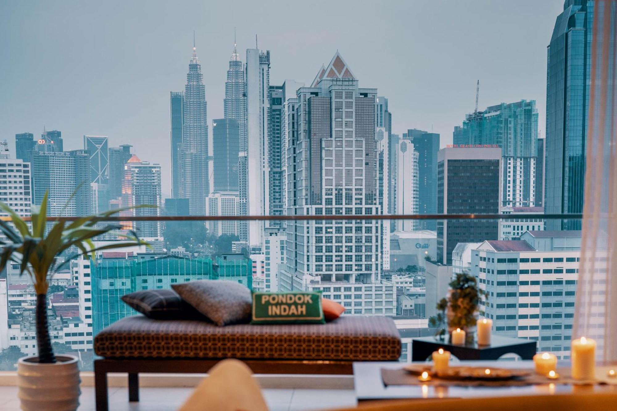 Naibnb In Regalia Residence Kuala Lumpur Buitenkant foto